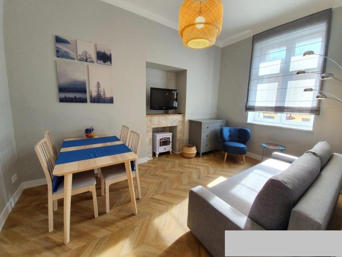 Apartament Dworcowa 100 M Do Pkp Kołobrzeg Exterior foto